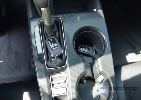 2025 Honda Civic Hybrid Sport/Sport Touring z USA, uszkodzony, nr VIN 2HGFE4F83SH318727